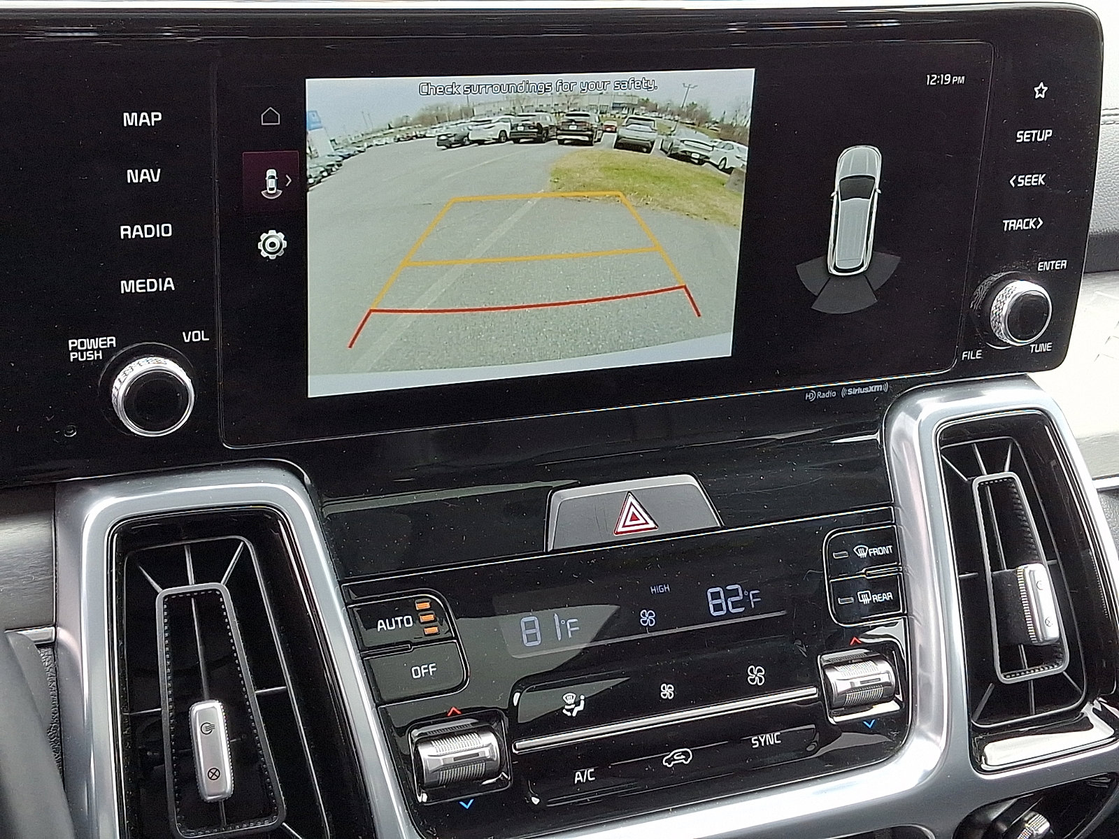 Used 2023 Kia Sorento SX image 19