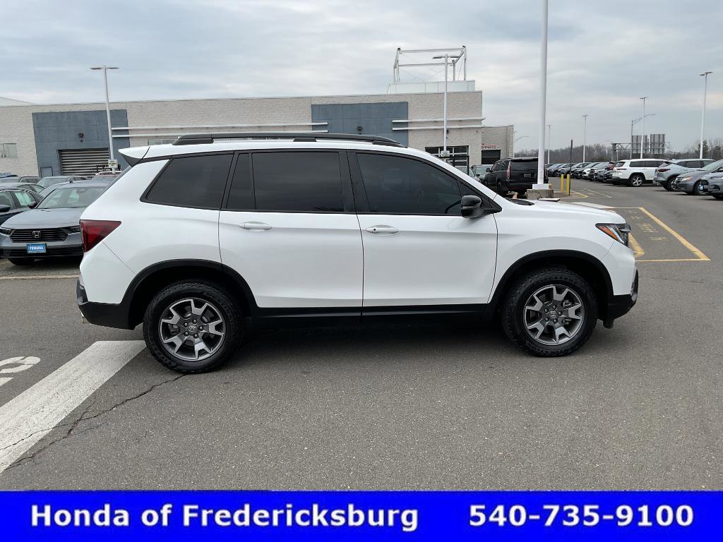 Certified 2023 Honda Passport TrailSport image 7