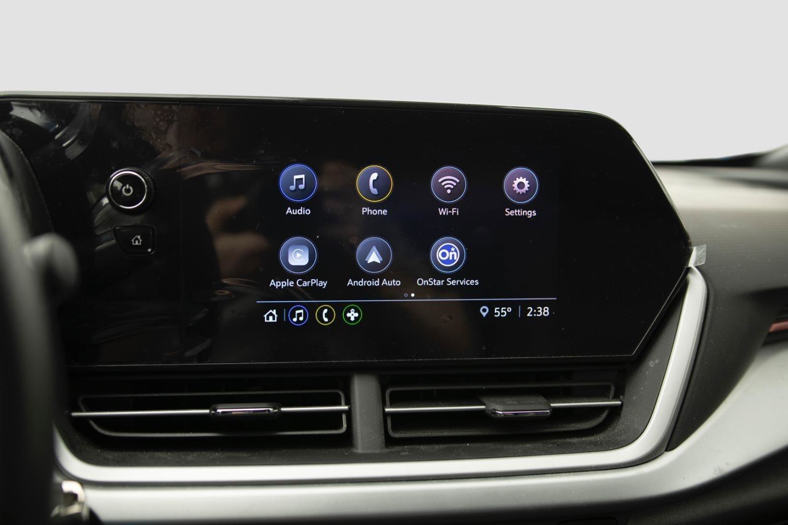 Used 2024 Chevrolet Trax RS w/ Driver Confidence Package image 8