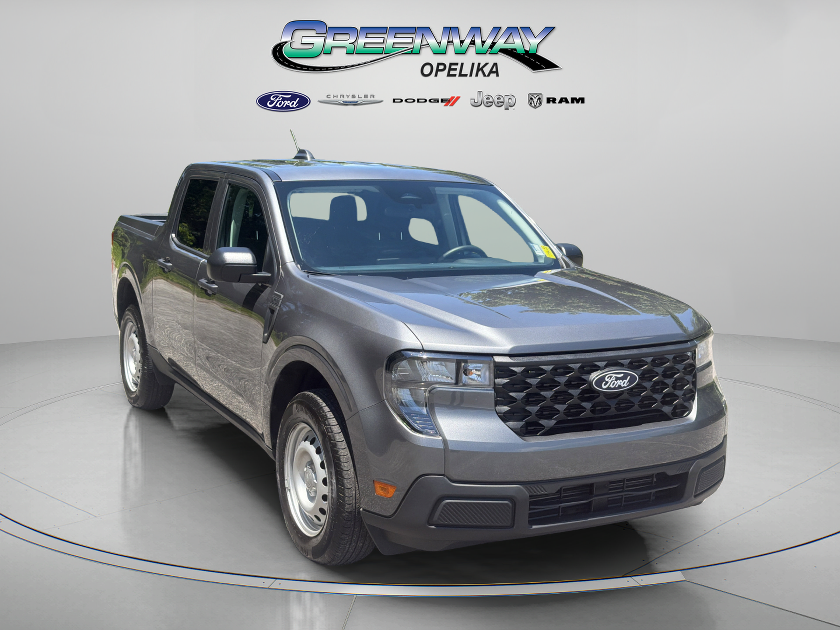 Used 2025 Ford Maverick XL w/ Equipment Group 102A AWD/4WD image 1