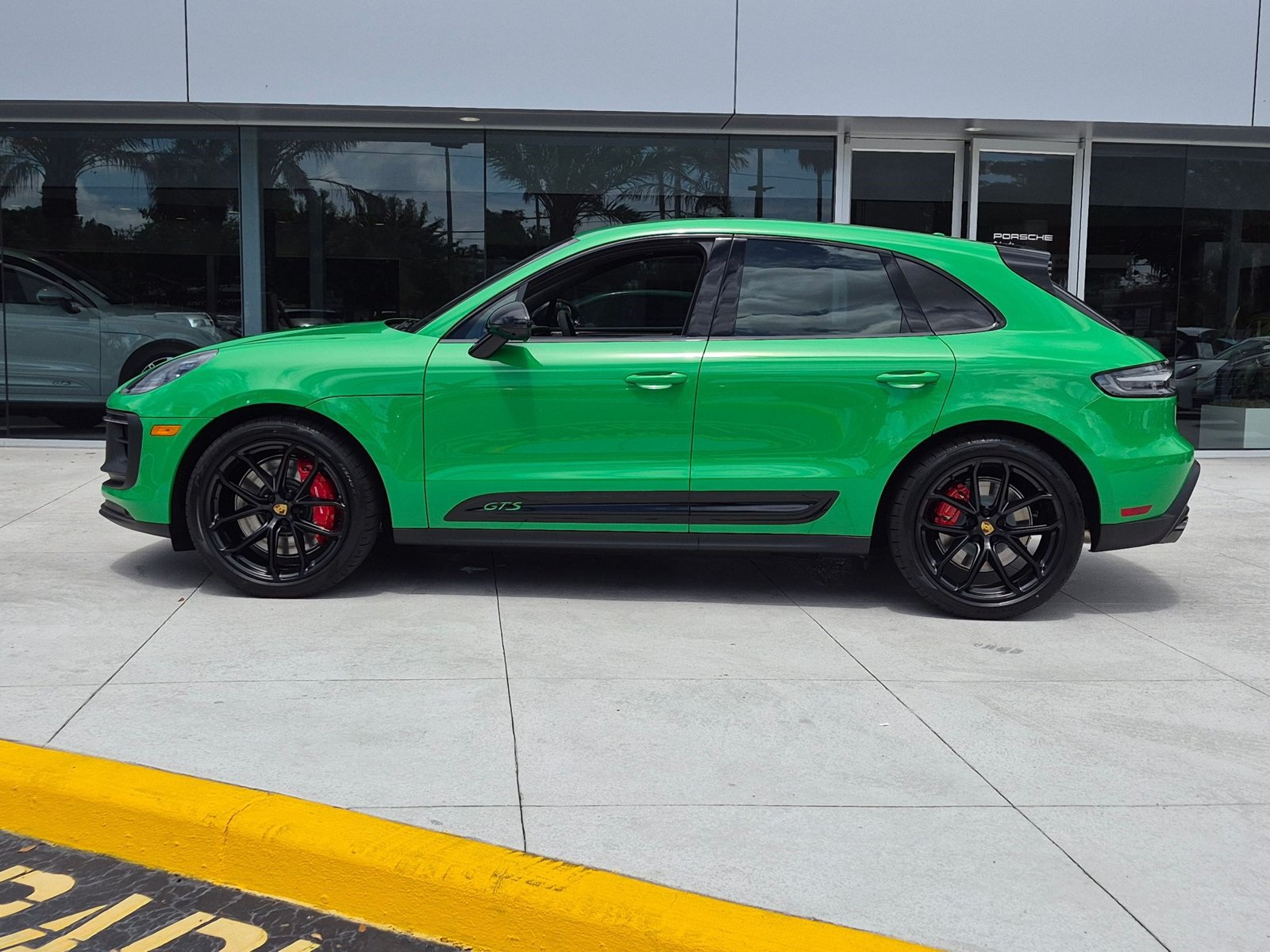 New 2026 Porsche Macan GTS AWD/4WD image 2