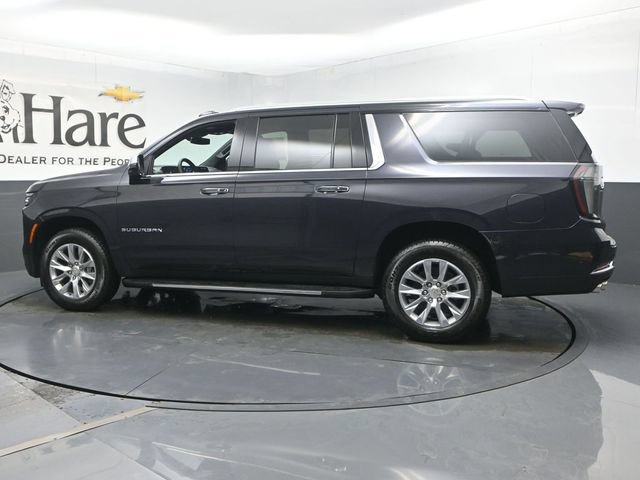 New 2026 Chevrolet Suburban Premier w/ Sun And Tow Package AWD/4WD image 31