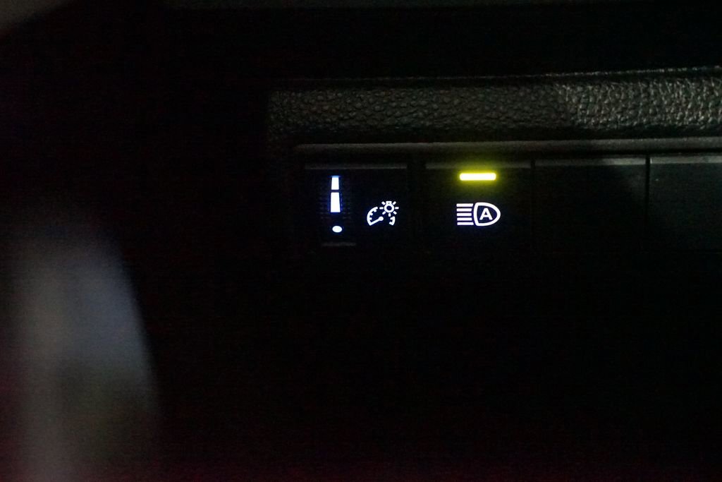 Certified 2022 Toyota Corolla LE image 21