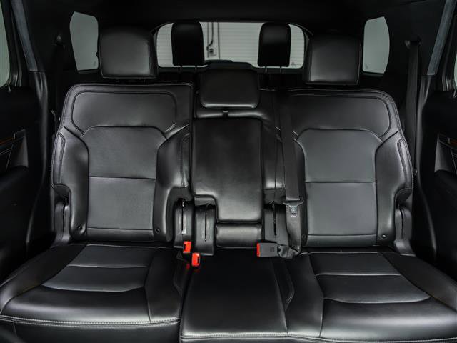 Used 2019 Ford Explorer Limited w/ Class III Trailer Tow Package FWD image 17