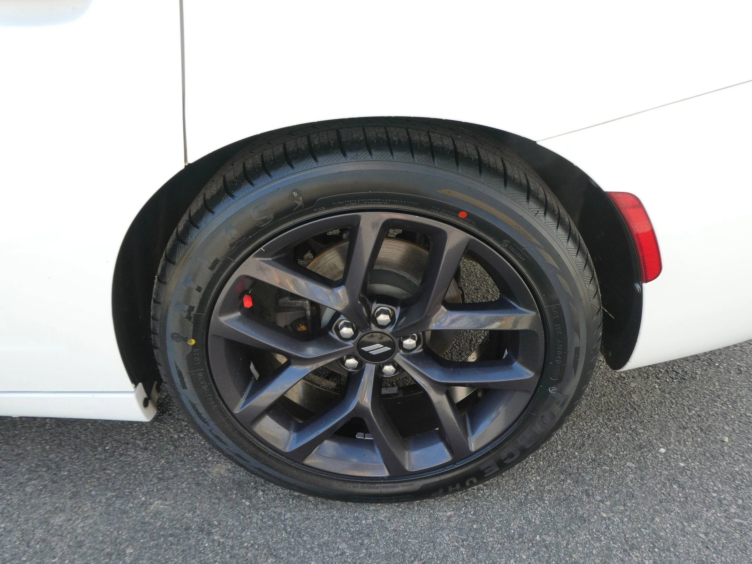 Used 2019 Dodge Charger SXT w/ Plus Group image 31