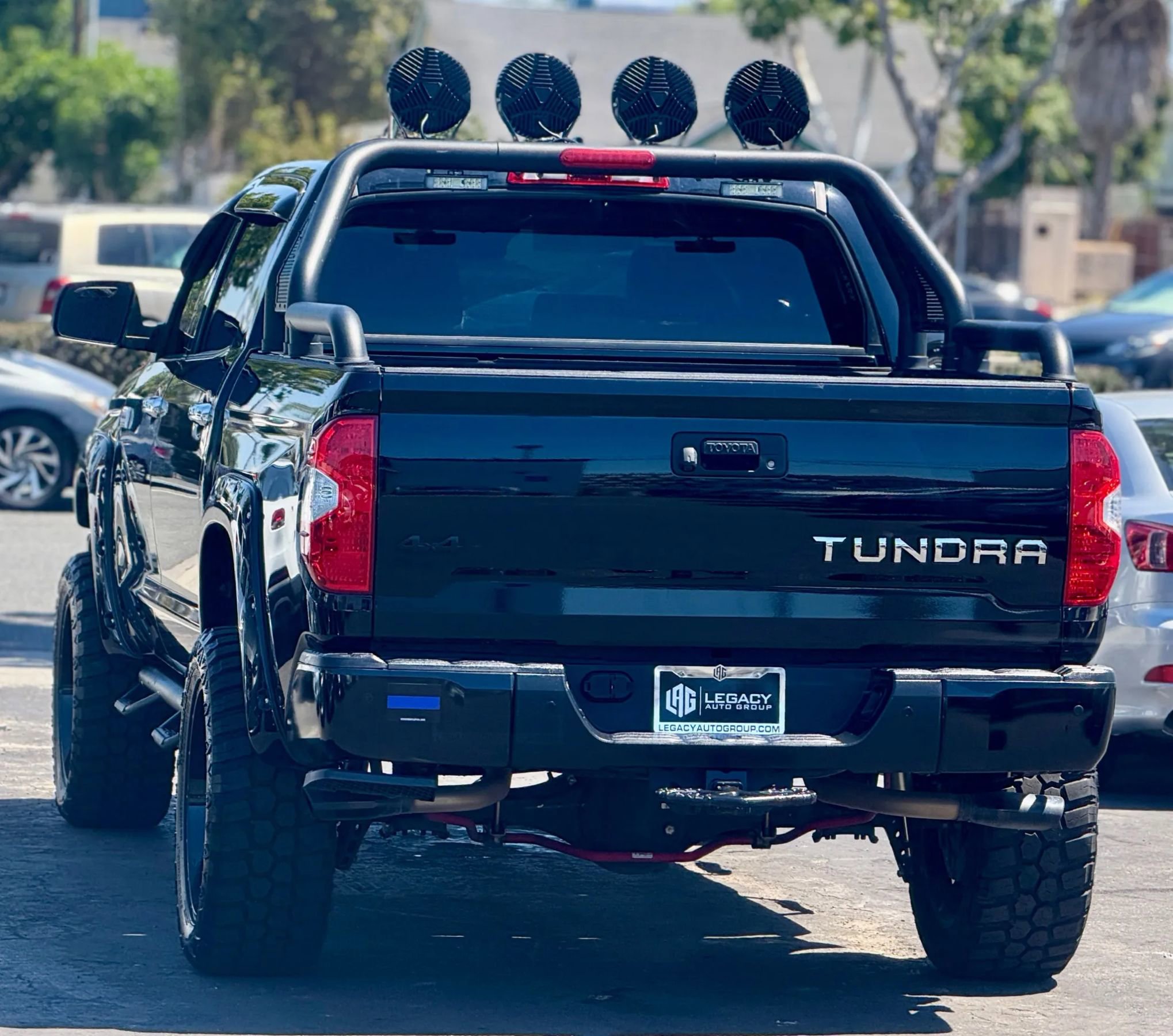 Used 2020 Toyota Tundra Platinum image 4
