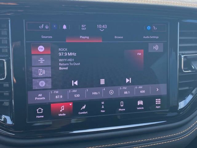 Used 2022 Dodge Durango R/T w/ Quick Order Package 22F AWD/4WD image 30