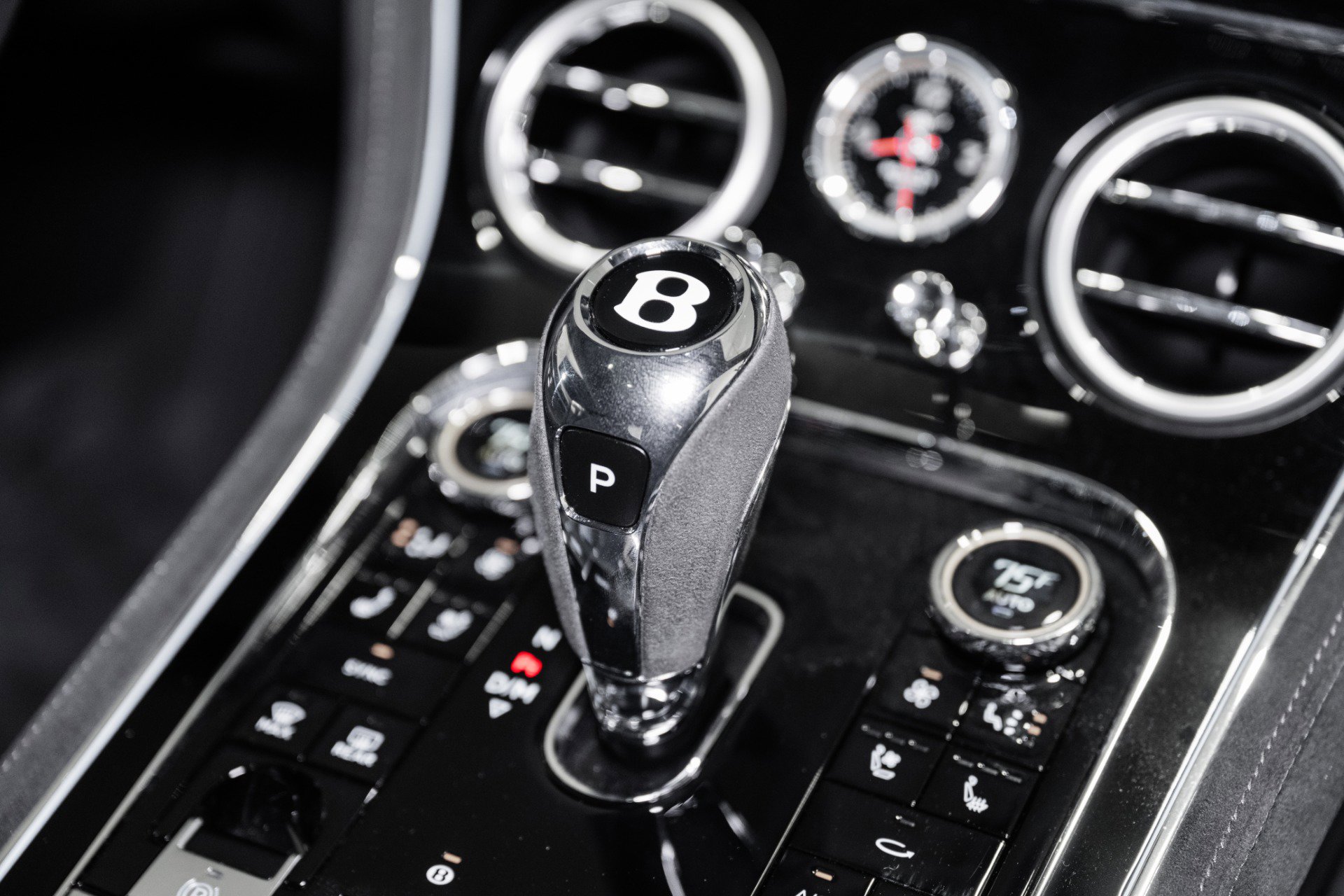 Certified 2024 Bentley Continental GT Speed AWD/4WD image 37