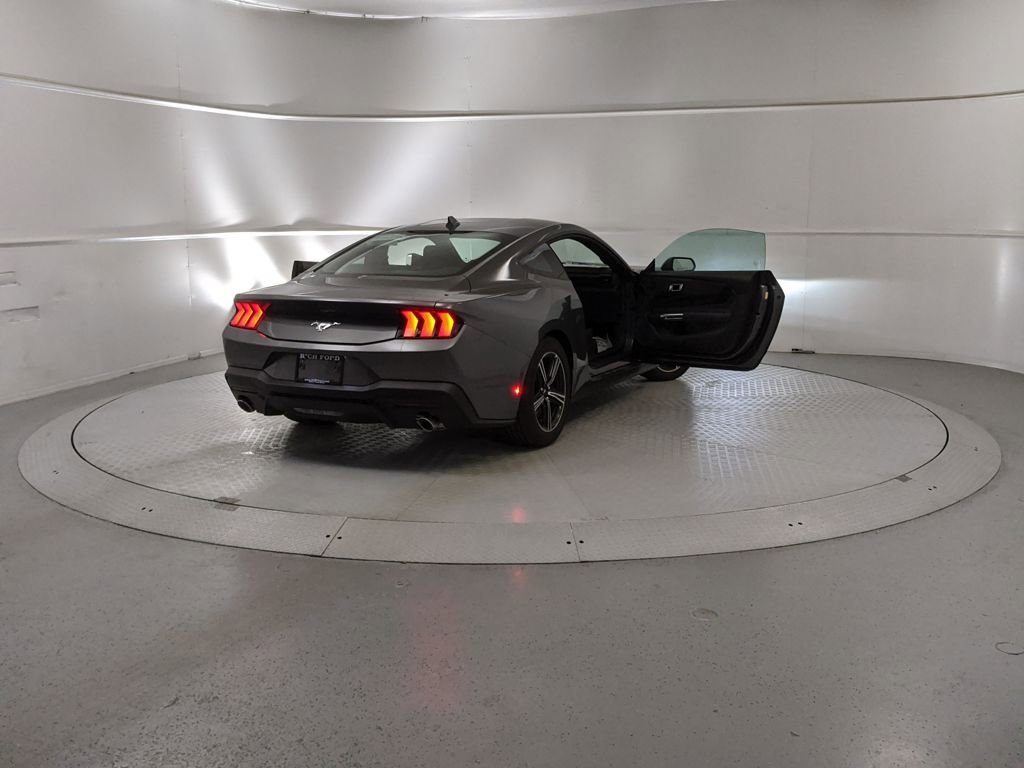 New 2025 Ford Mustang Coupe image 9