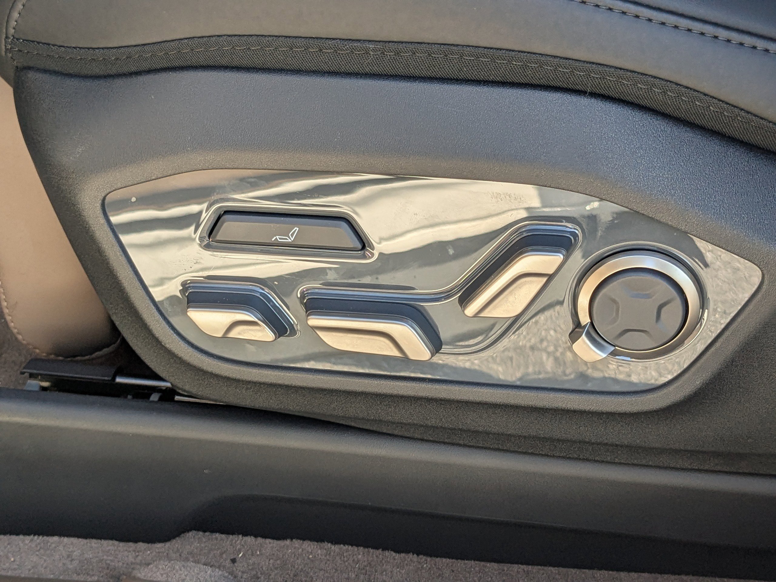 New 2026 Kia EV9 GT-Line image 23