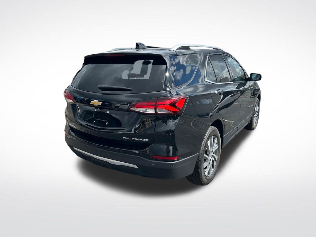 Used 2024 Chevrolet Equinox Premier w/ LPO, Floor Liner Package image 6