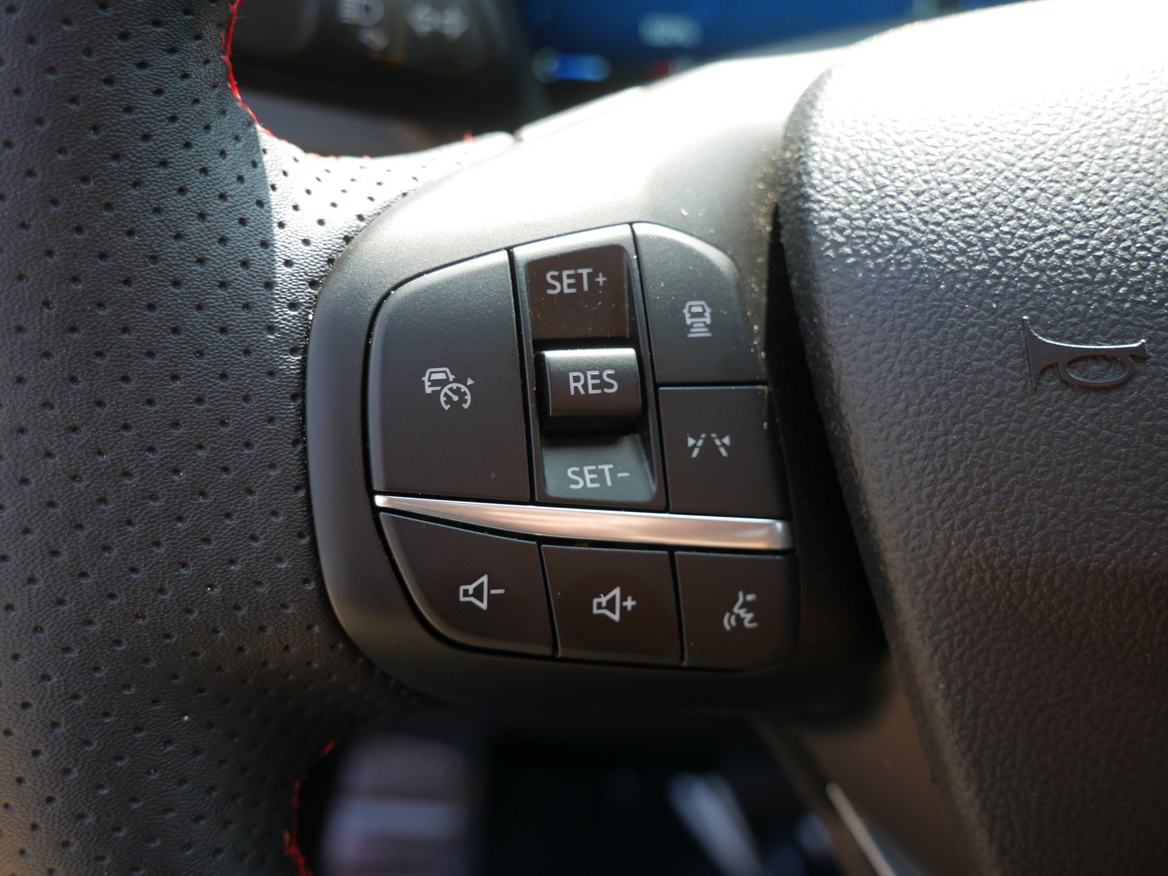 Used 2025 Ford Escape ST-Line Elite w/ Tech Pack #2 image 28