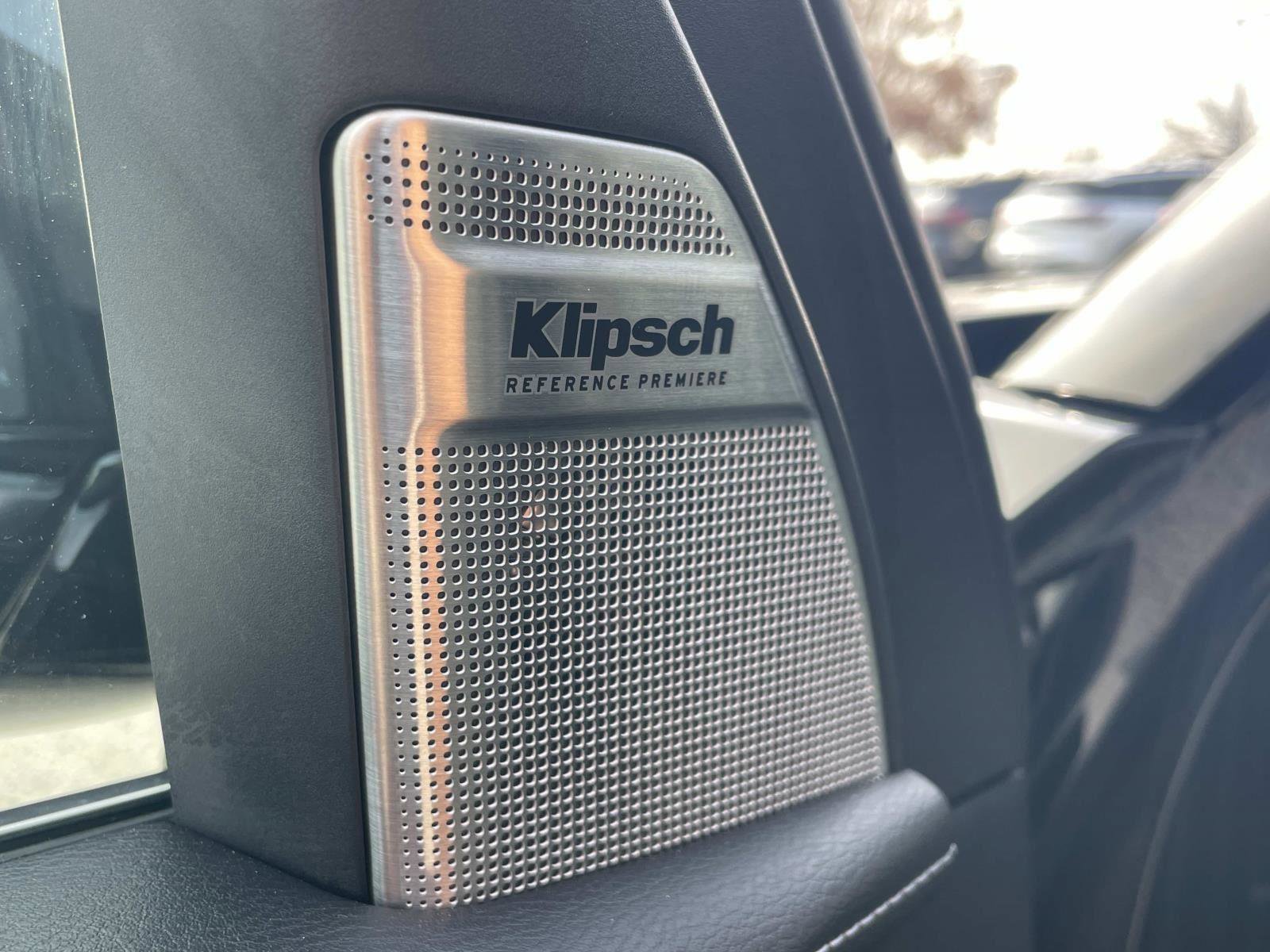 Certified 2025 INFINITI QX80 Sensory image 16