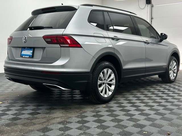 Used 2020 Volkswagen Tiguan S image 6