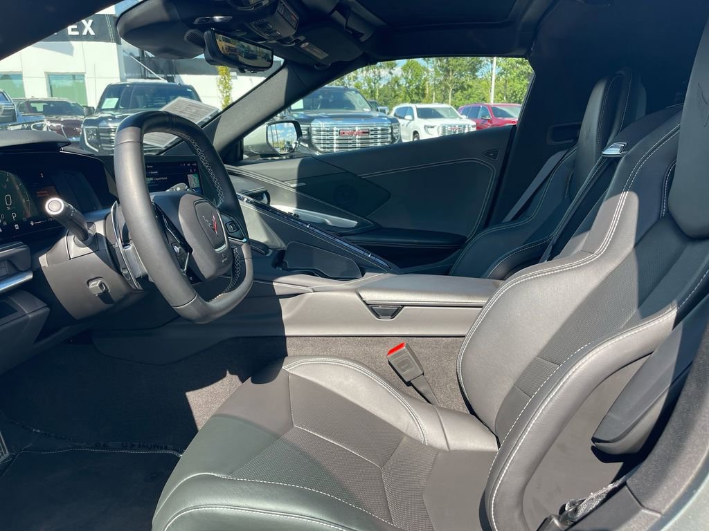 Used 2024 Chevrolet Corvette Stingray Coupe w/ 1LT image 9