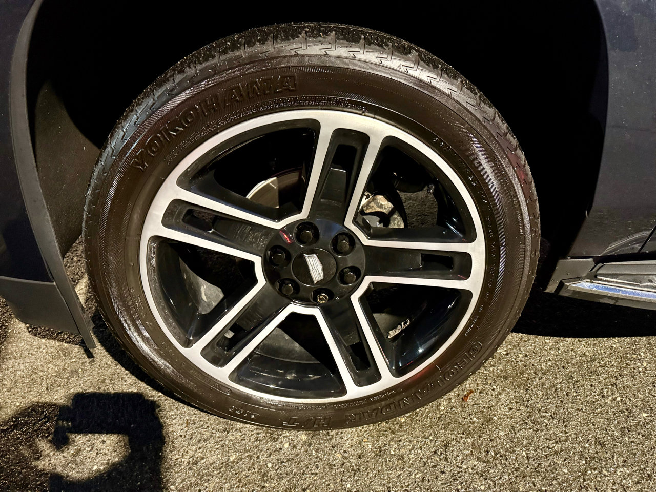 Used 2020 Cadillac Escalade Luxury image 9