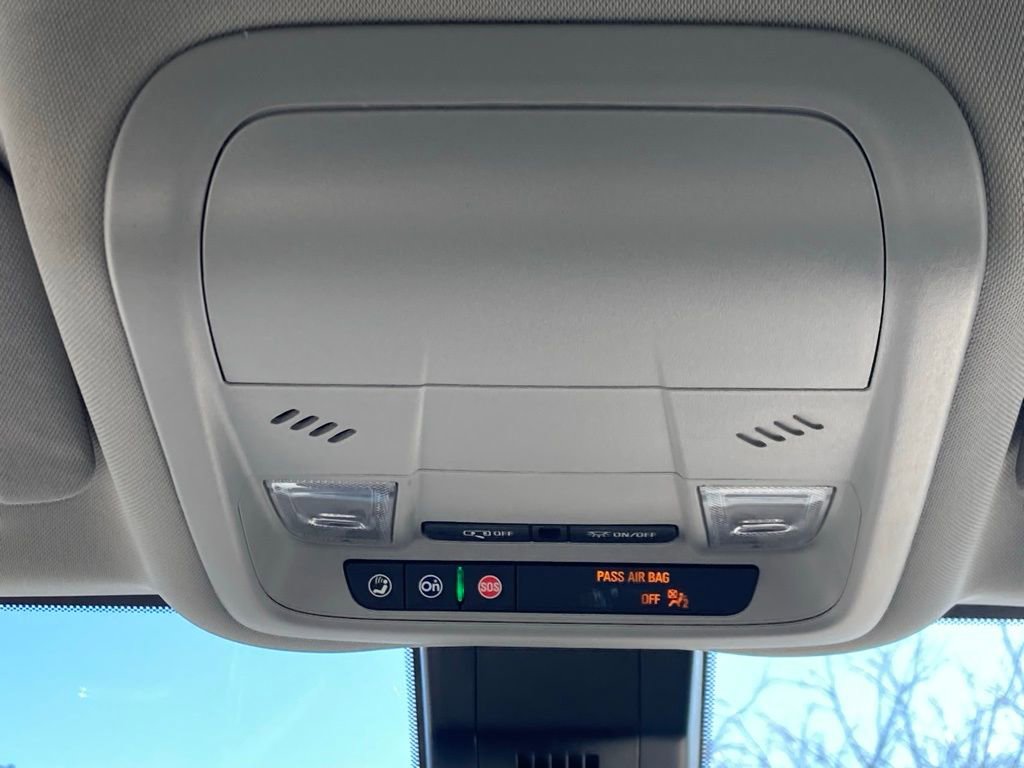 Used 2023 Chevrolet Equinox LS w/ LS Convenience Package image 16