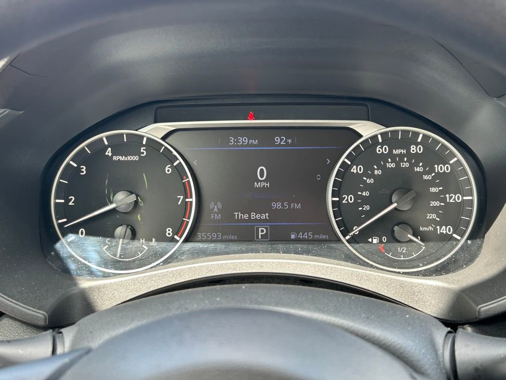 Used 2025 Nissan Altima 2.5 SV FWD image 29