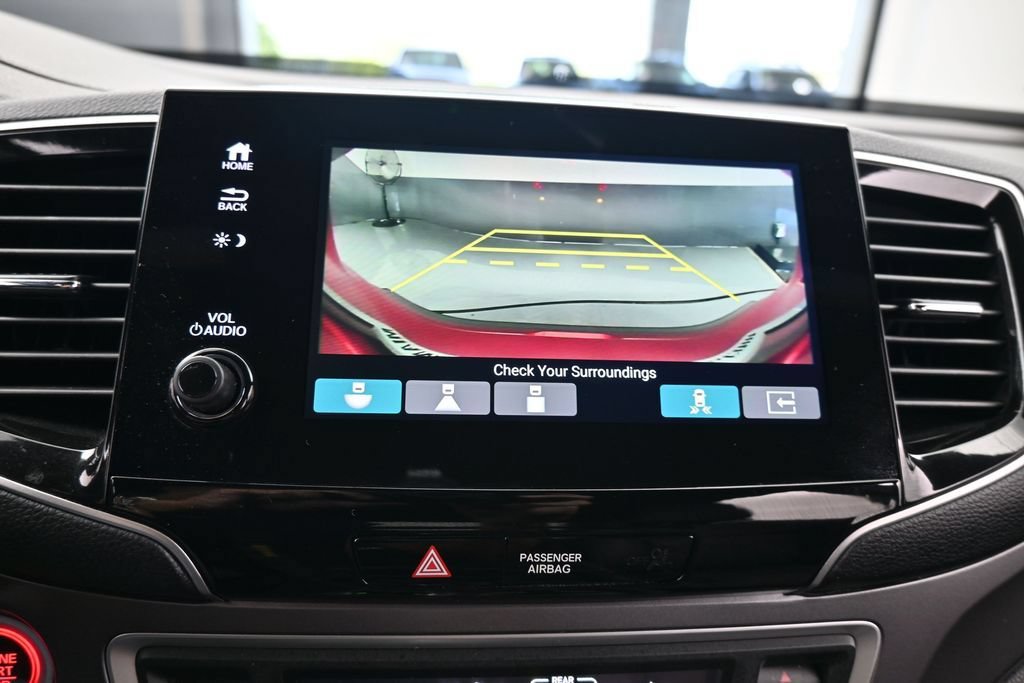 Used 2025 Honda Passport EX-L image 24