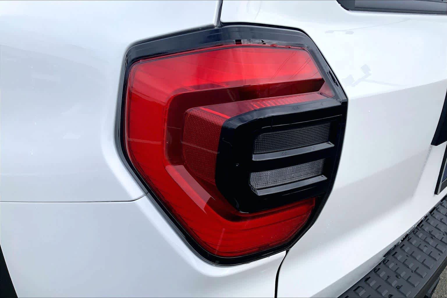 New 2026 Toyota 4Runner TRD Off-Road Premium AWD/4WD image 14