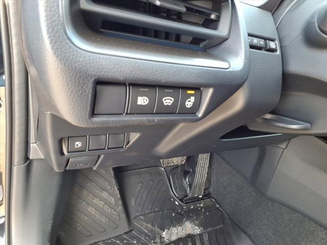 New 2026 Toyota Prius AWD image 17