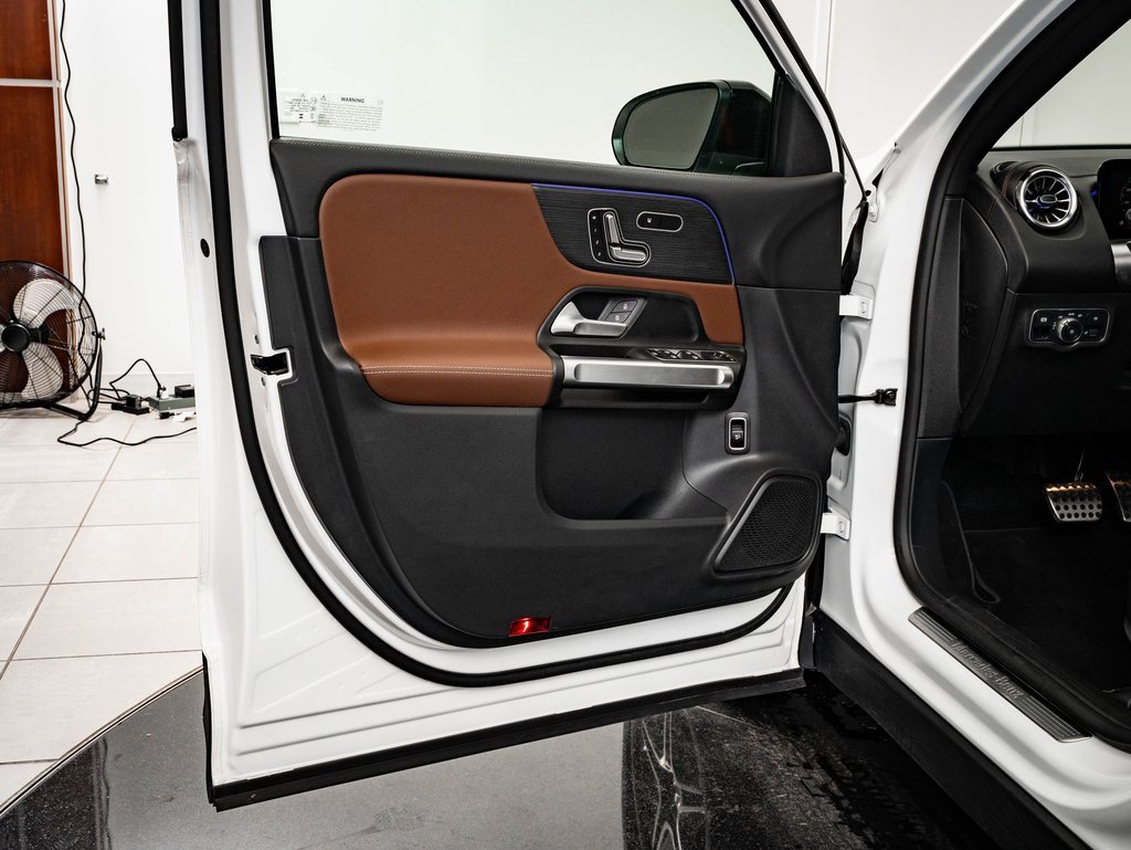 Certified 2023 Mercedes-Benz GLB 250 4MATIC image 26