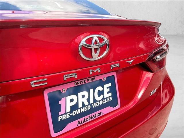 Used 2022 Toyota Camry SE w/ Audio Upgrade Package FWD image 30