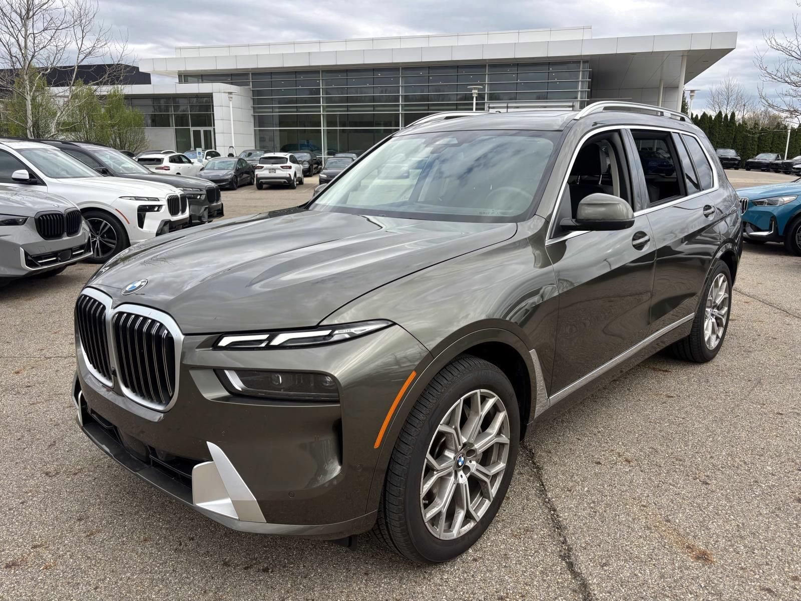 Used 2026 BMW X7 xDrive40i w/ Premium Package