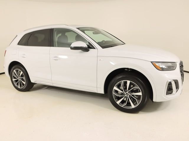 Certified 2023 Audi Q5 2.0T Premium w/ Convenience Package image 6