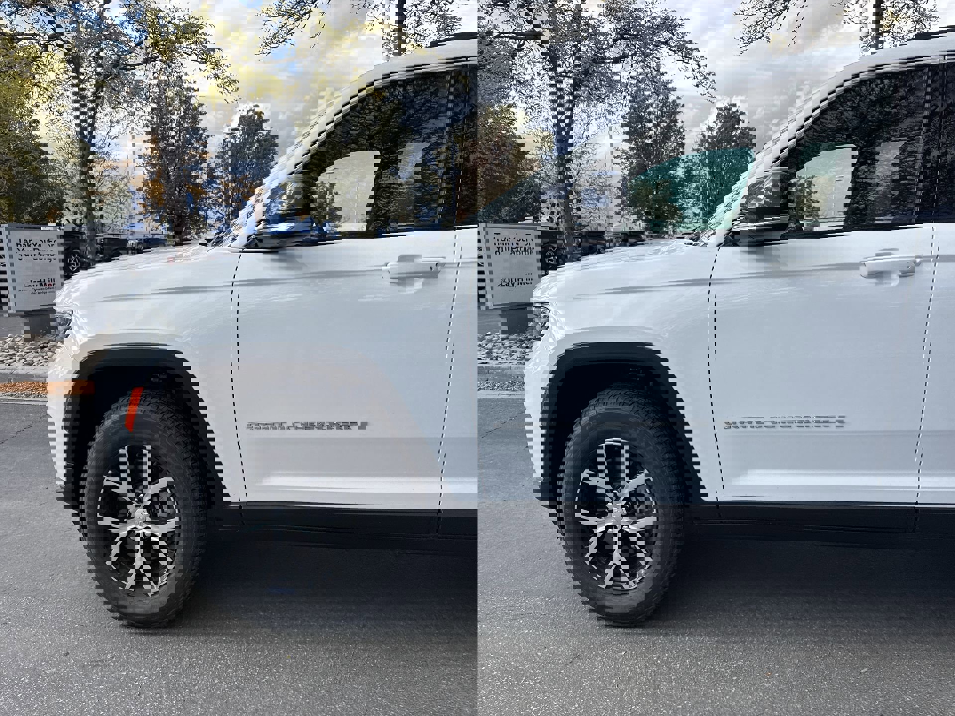 Certified 2025 Jeep Grand Cherokee L Limited w/ Trailer Tow Package image 9