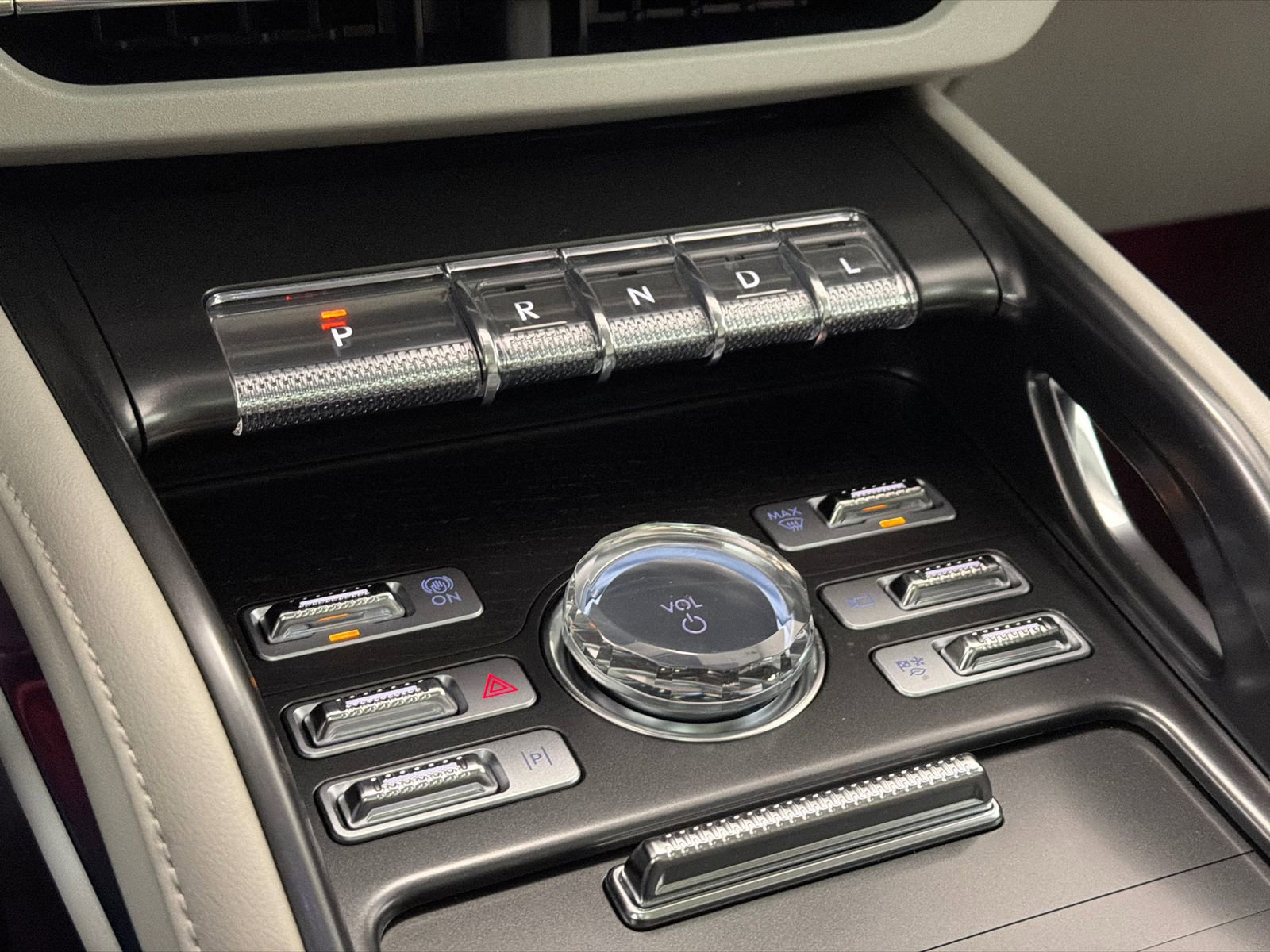 New 2026 Lincoln Nautilus Reserve AWD/4WD image 29