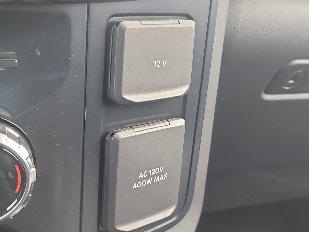 Used 2026 Ford F150 Lariat RWD image 23