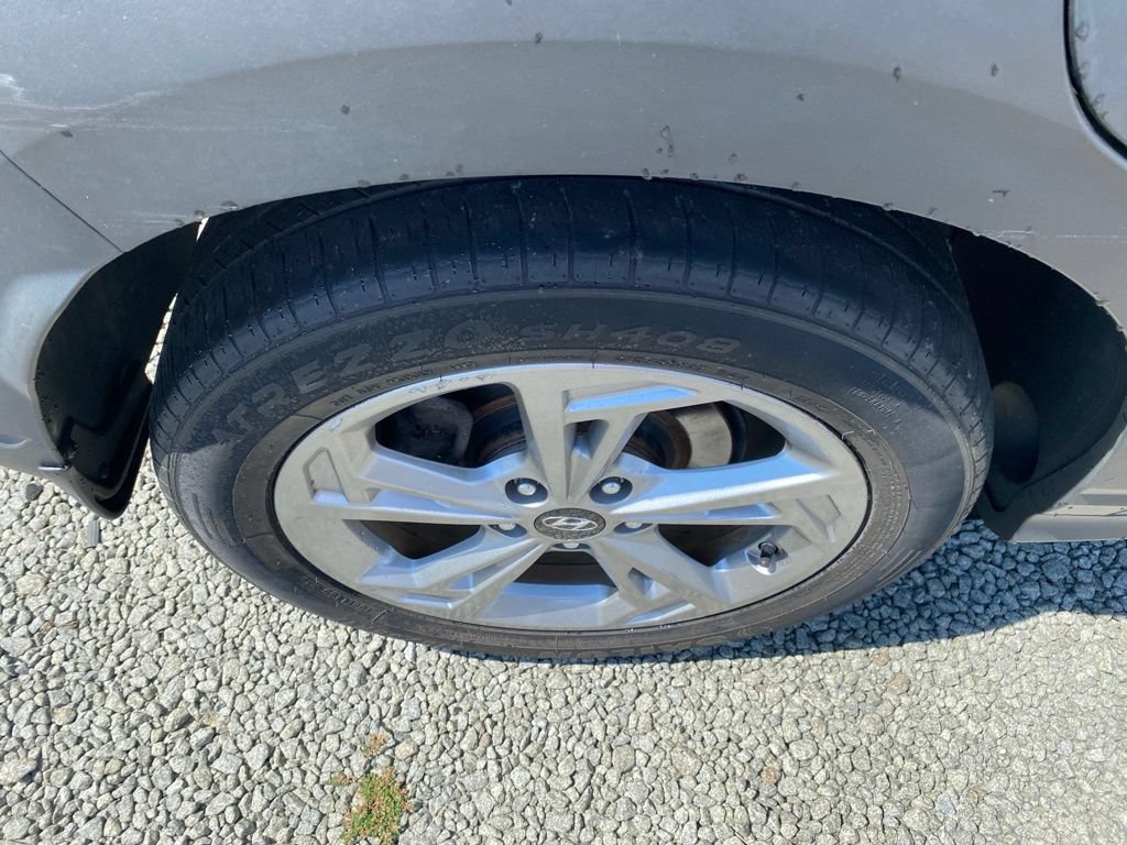 Used 2023 Hyundai Kona SEL AWD/4WD image 22