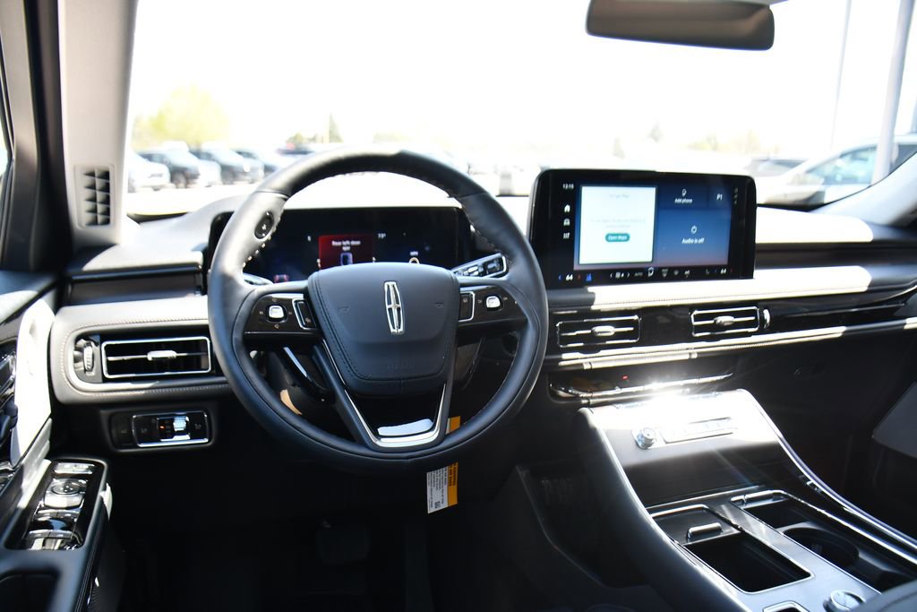 New 2026 Lincoln Aviator Reserve AWD/4WD image 11