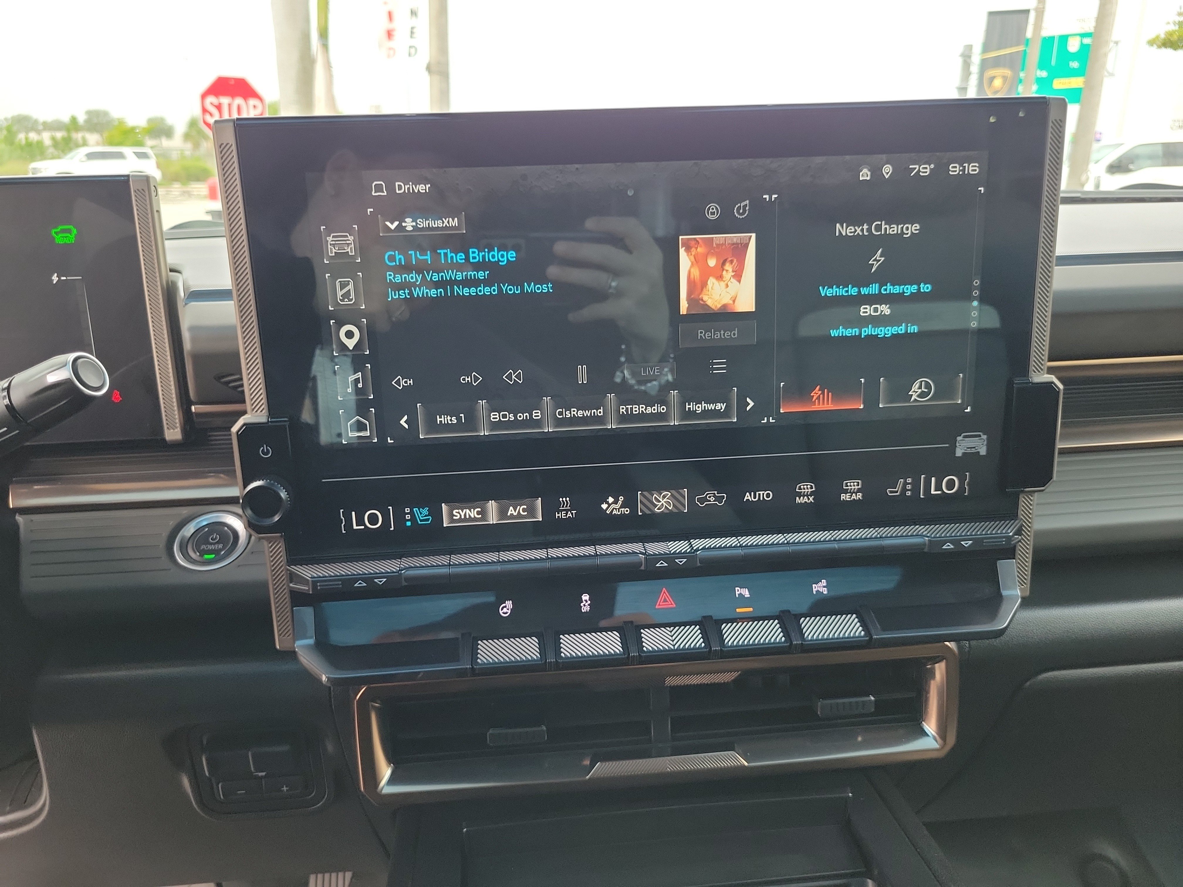 Used 2025 GMC Hummer EV 2X AWD/4WD image 23