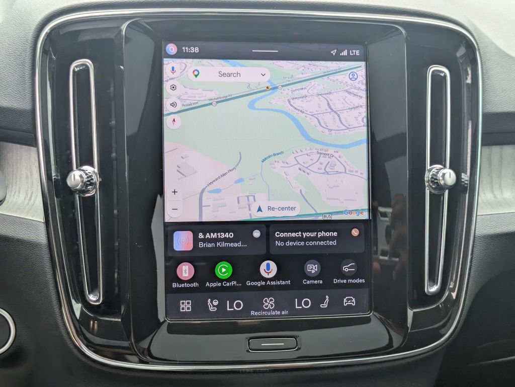 Certified 2025 Volvo XC40 B5 Core AWD/4WD image 23