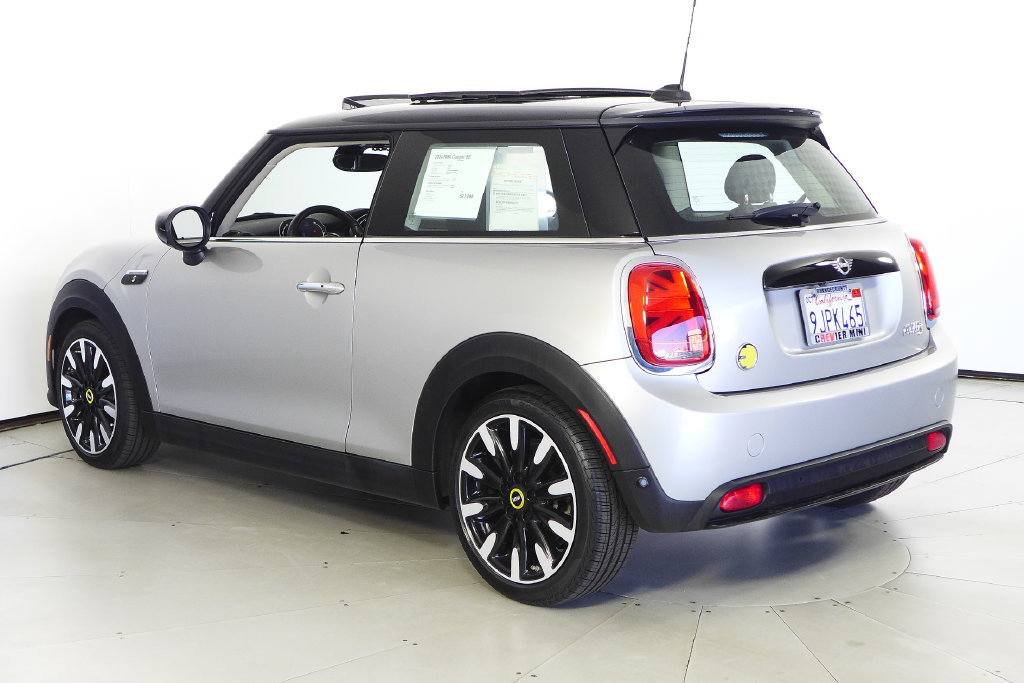 Certified 2024 MINI Cooper SE FWD image 9