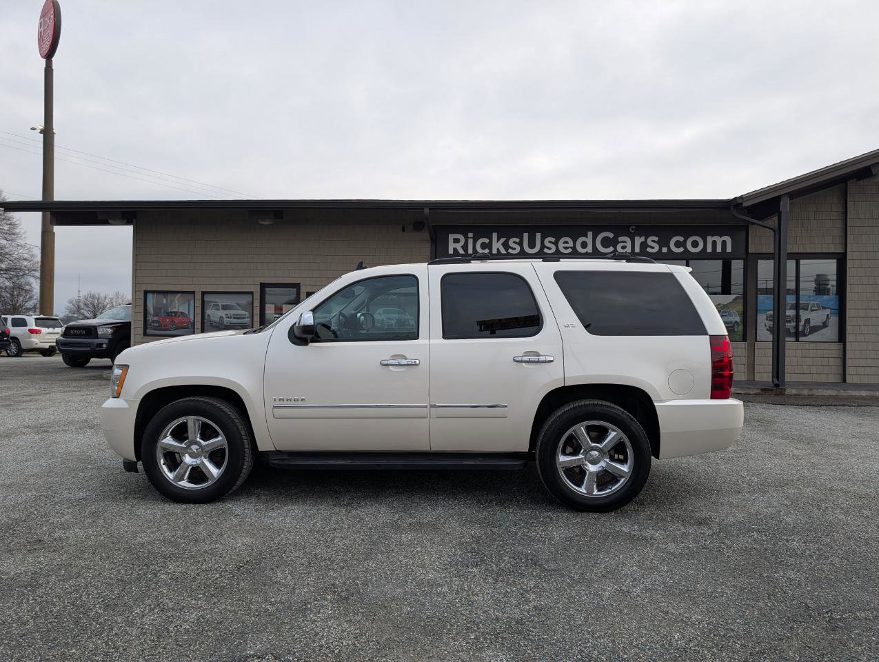 Used 2012 Chevrolet Tahoe LTZ image 11