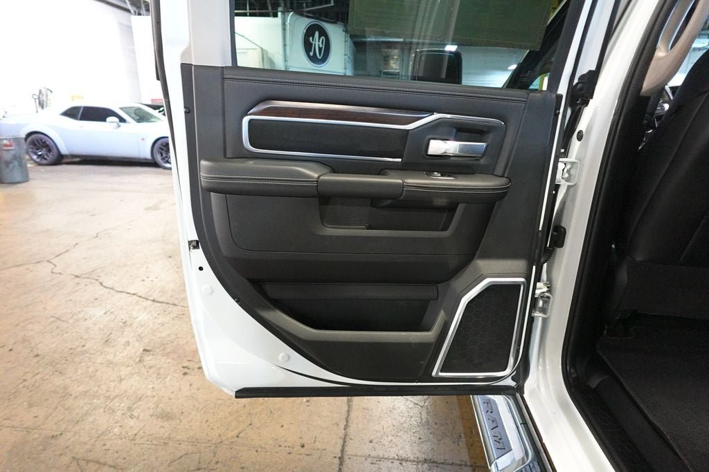 Used 2024 RAM 2500 Laramie AWD/4WD image 26