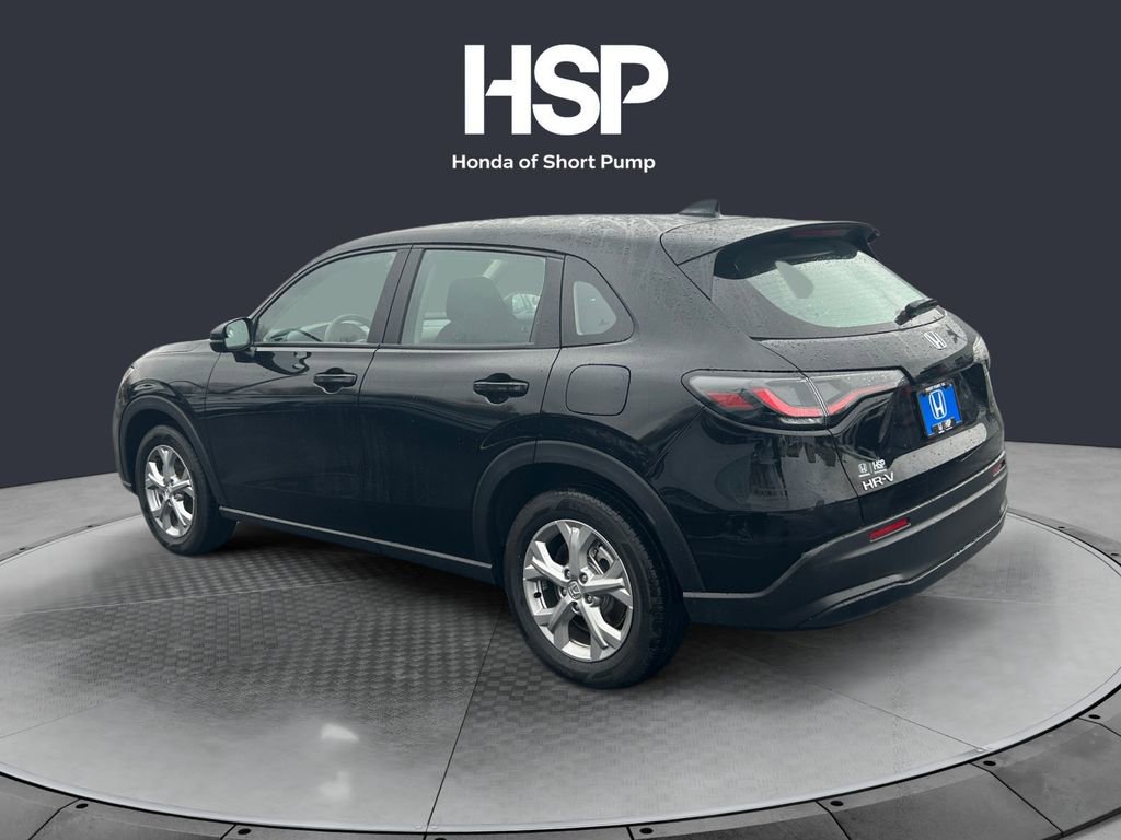 Used 2025 Honda HR-V LX image 3