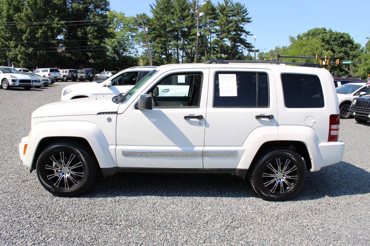 Used 2008 Jeep Liberty Sport w/ Popular Equipment Group AWD/4WD image 10