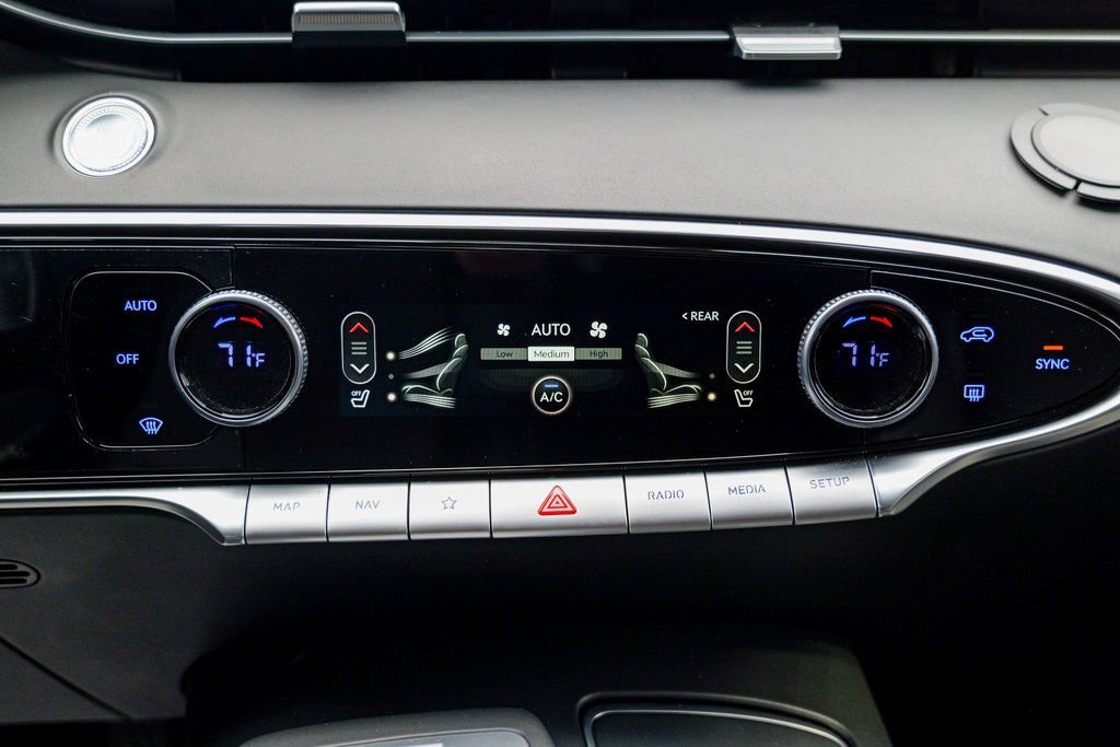 Used 2025 Genesis GV70 2.5T image 51