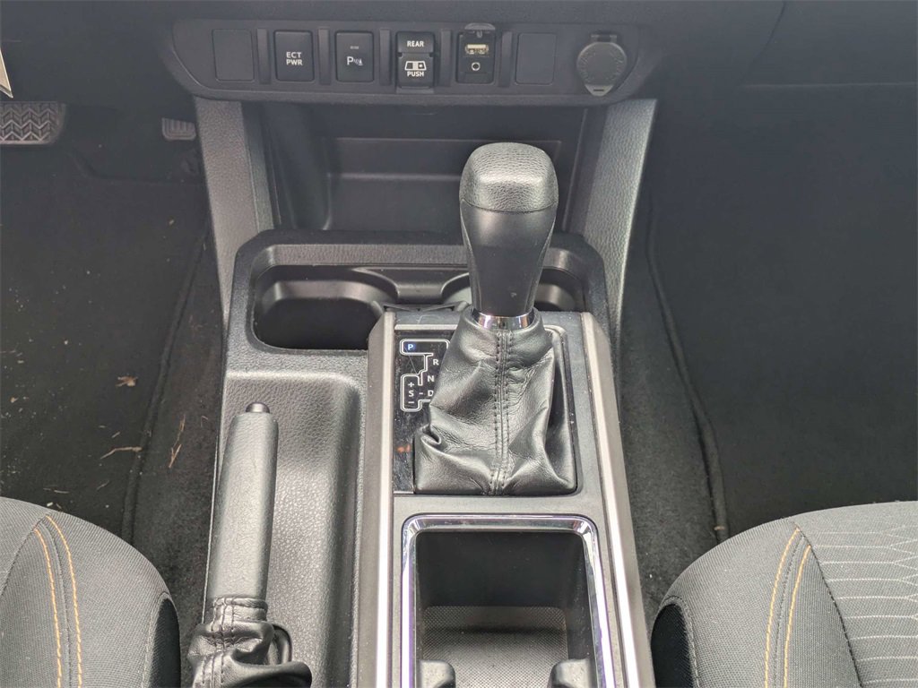 Used 2018 Toyota Tacoma SR5 image 19