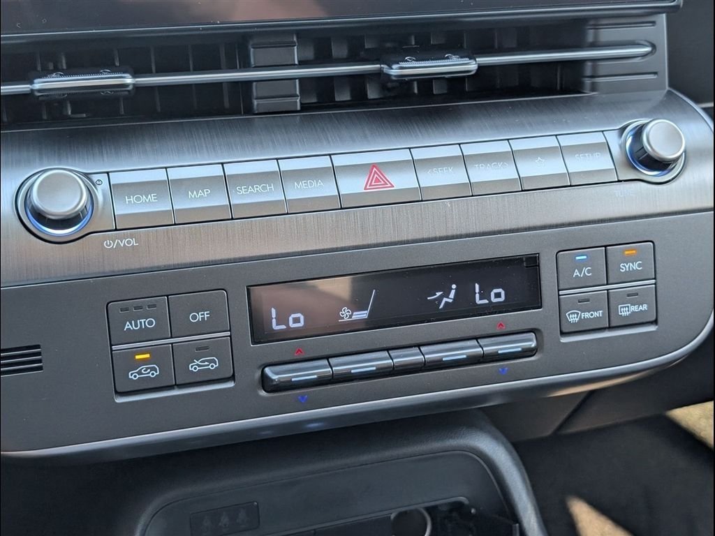 Used 2026 Hyundai Kona SEL Sport FWD image 21