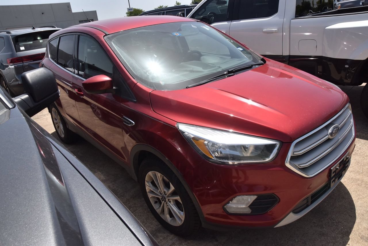 Used 2019 Ford Escape SE FWD image 5