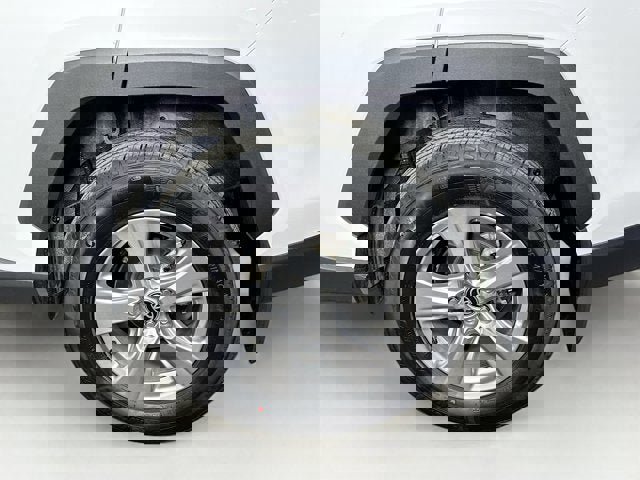 Used 2025 Toyota RAV4 XLE w/ Convenience Package image 25