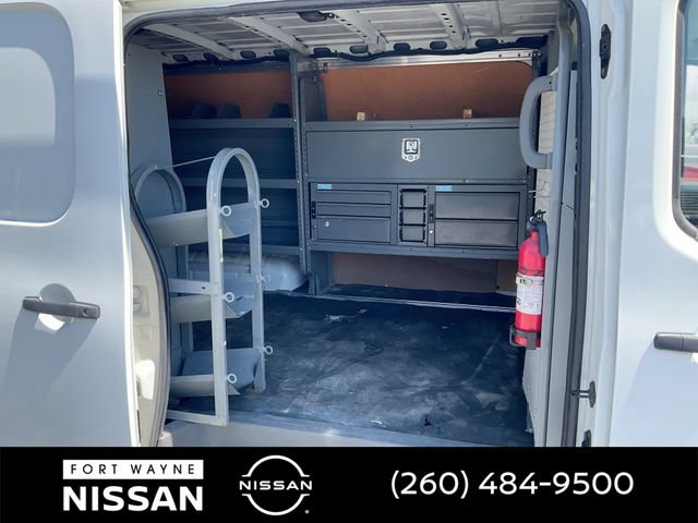 Used 2016 Nissan NV 2500 SV RWD image 13