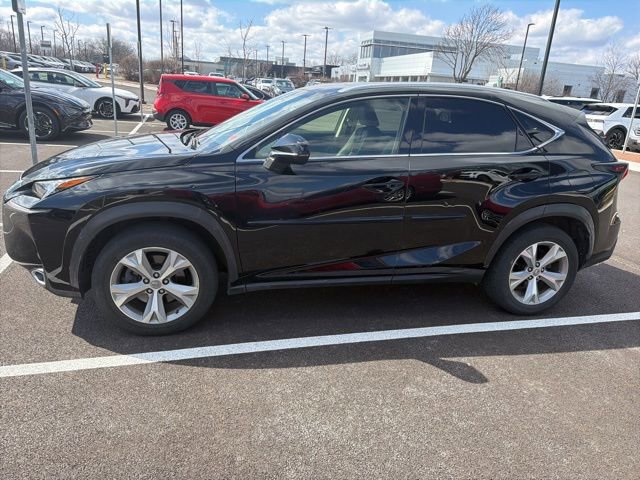 Used 2017 Lexus NX 200t AWD w/ Premium Package image 21