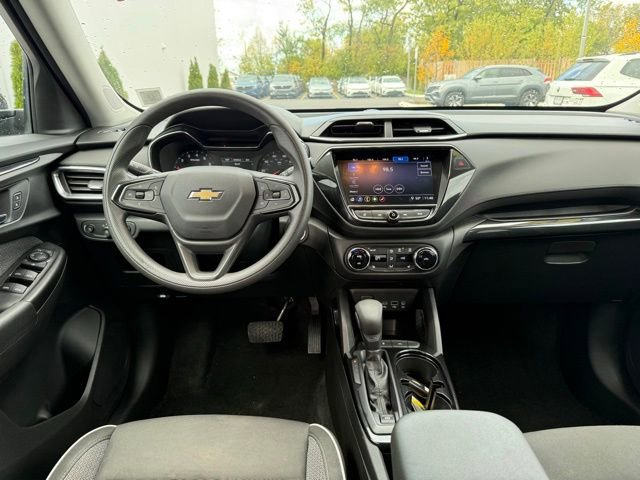 Used 2021 Chevrolet TrailBlazer LT w/ Convenience Package image 21