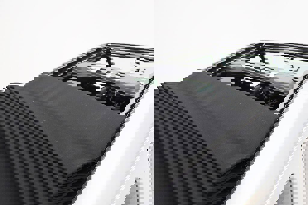 Used 2023 Jeep Wrangler Unlimited w/ Sun & Screen Package image 28